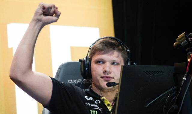 炸金花里情绪对判断的影响（情绪如何影响炸金花中的判断与决策）