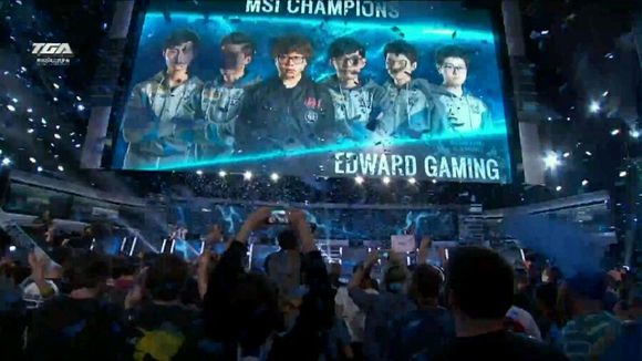 WolfY 和 cxzi 将在 RMR 失败后离开 Party Astronauts